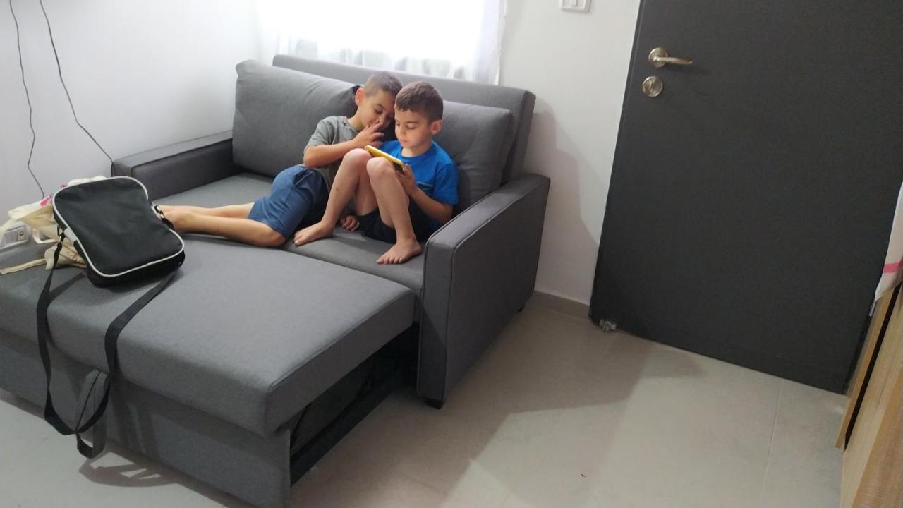יחידת אירוח בבית ורדי Tiberias Bagian luar foto