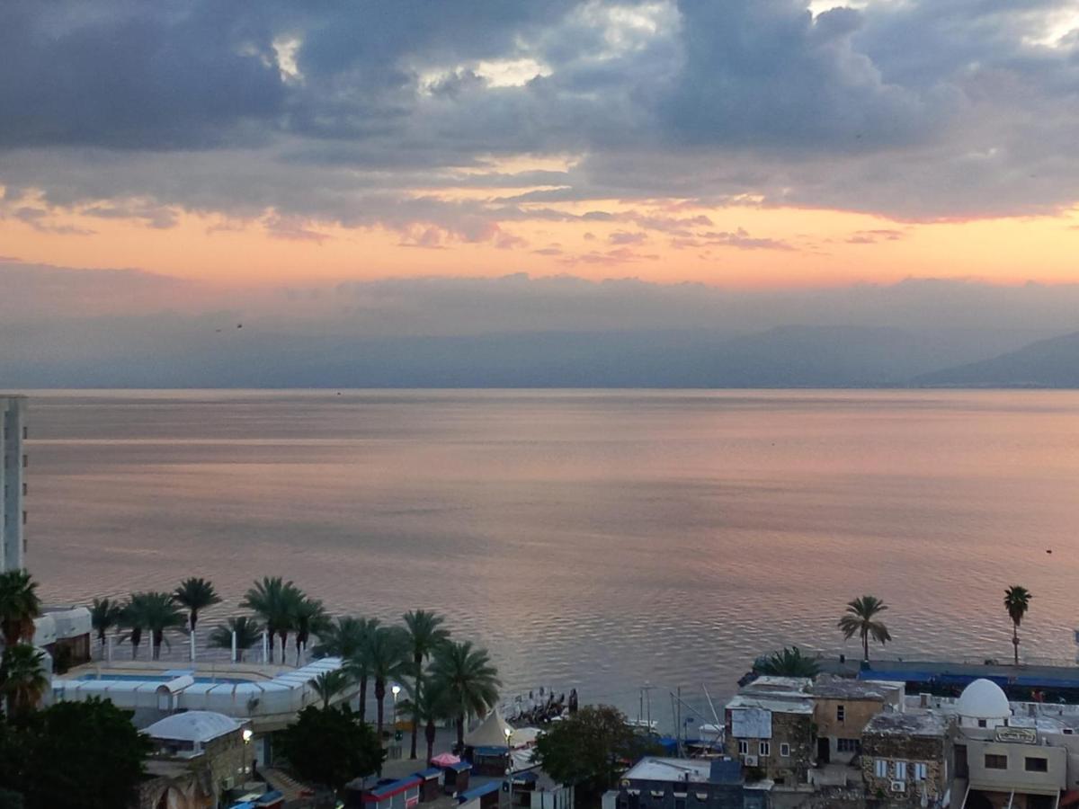 יחידת אירוח בבית ורדי Tiberias Bagian luar foto