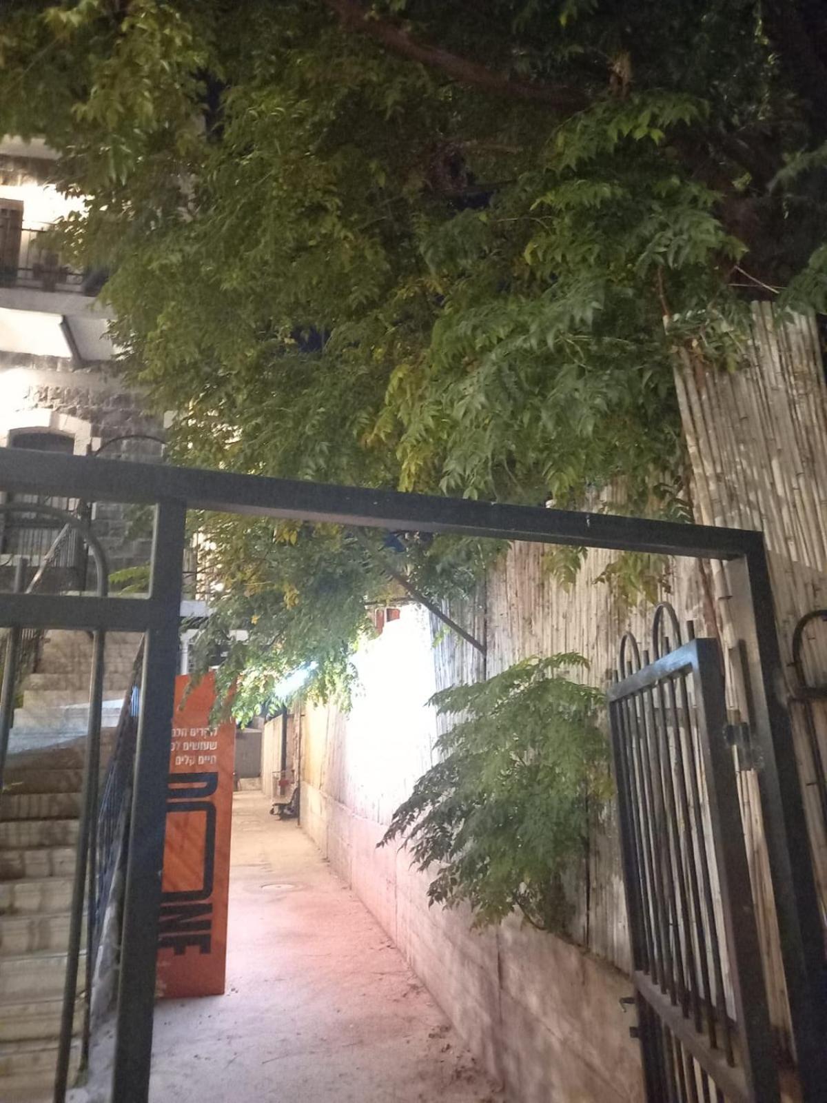 יחידת אירוח בבית ורדי Tiberias Bagian luar foto